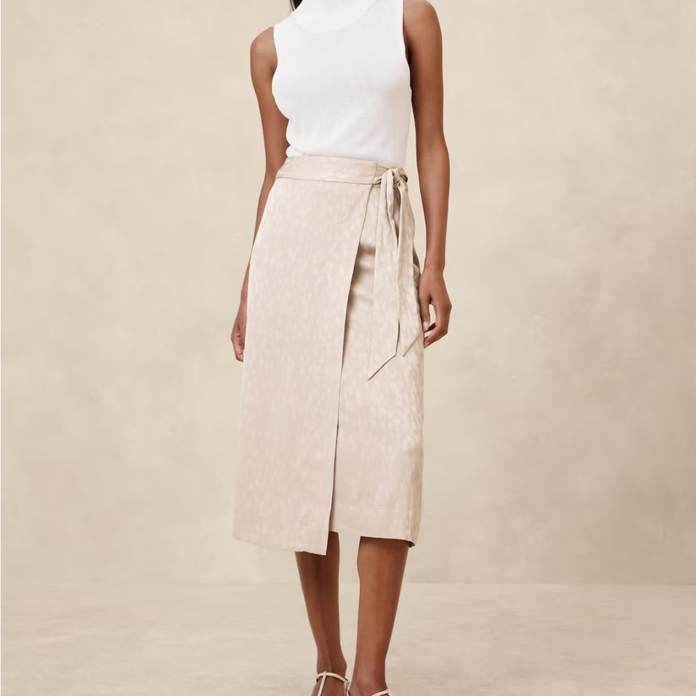 Banana Republic Jacquard Wrap Midi Skirt Size XS NWT